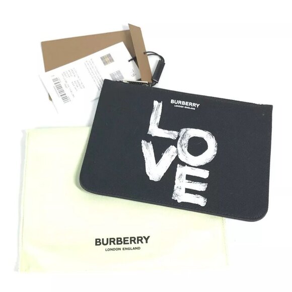 BURBERRY 8037549 Logo LOVE Makeup pouch coin purse Clutch bag Pouch Unused - Picture 1 of 16